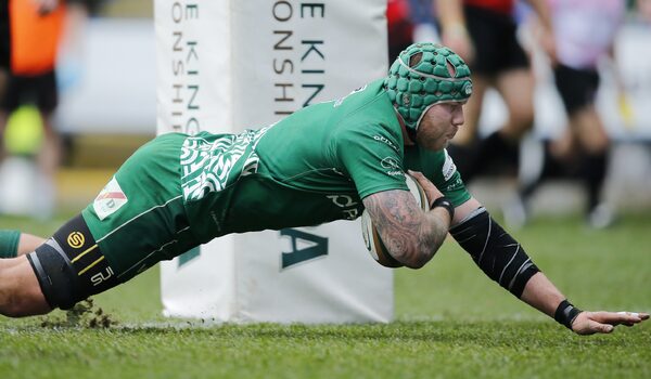 MATCH REPORT: Irish guarantee top spot in front of record crowd