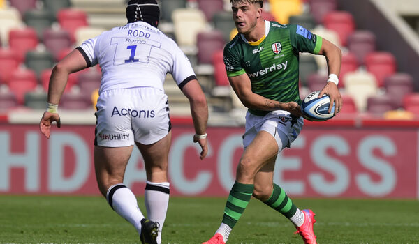 Hassell-Collins expecting a physical battle with Tigers