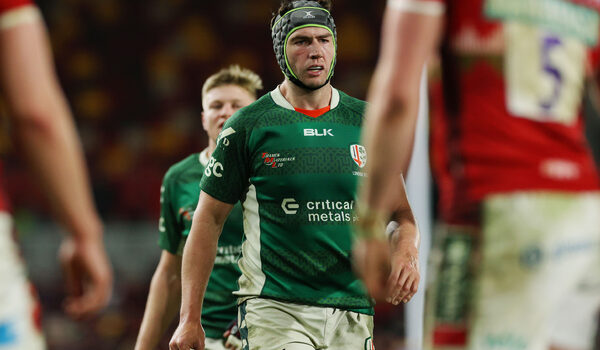 Rob Simmons to depart Exiles