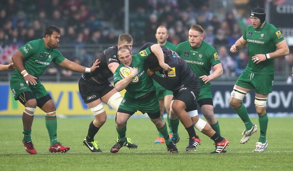 Strettle brace sees hosts home