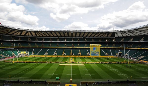 RUGBY-MAD KIDS SET HISTORIC GUINNESS WORLD RECORDSÂ® TITLE AT TWICKENHAM