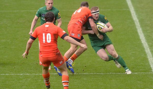 Conor Gilsenan signs two year extension with London Irish