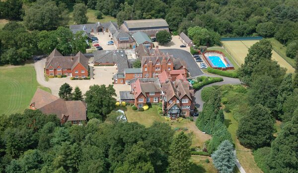 London Irish to host summer residential rugby camp