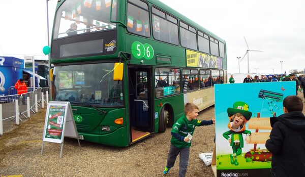 London Irish hop on board with Reading Buses