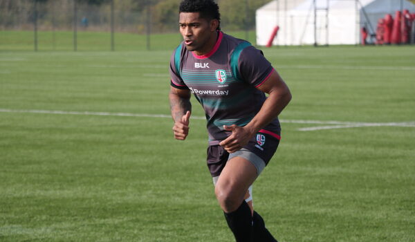 Naholo set for Exiles debut