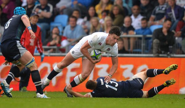 Williams  secures Semi Final place in World Championships with England 