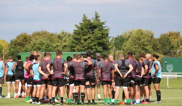 Exiles name squad for season opener 